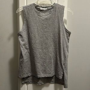 Women’s athletic top